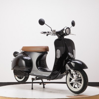 72v40Ah/52Ah 85km/h L3e 4000w motor vespa racing electric scooter with EEC certificate for adults